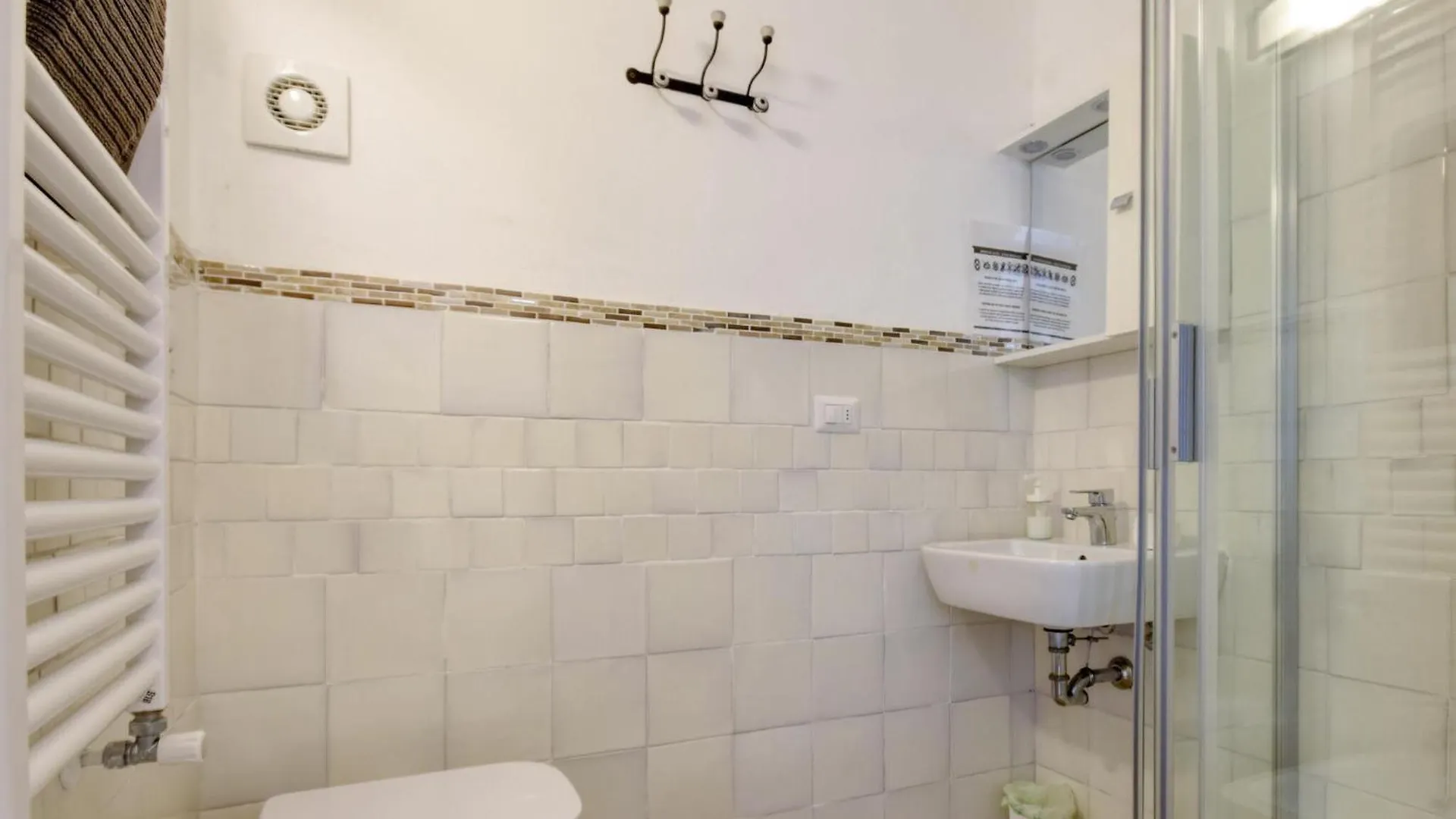 Amazing Home In Lavagna With Kitchenette