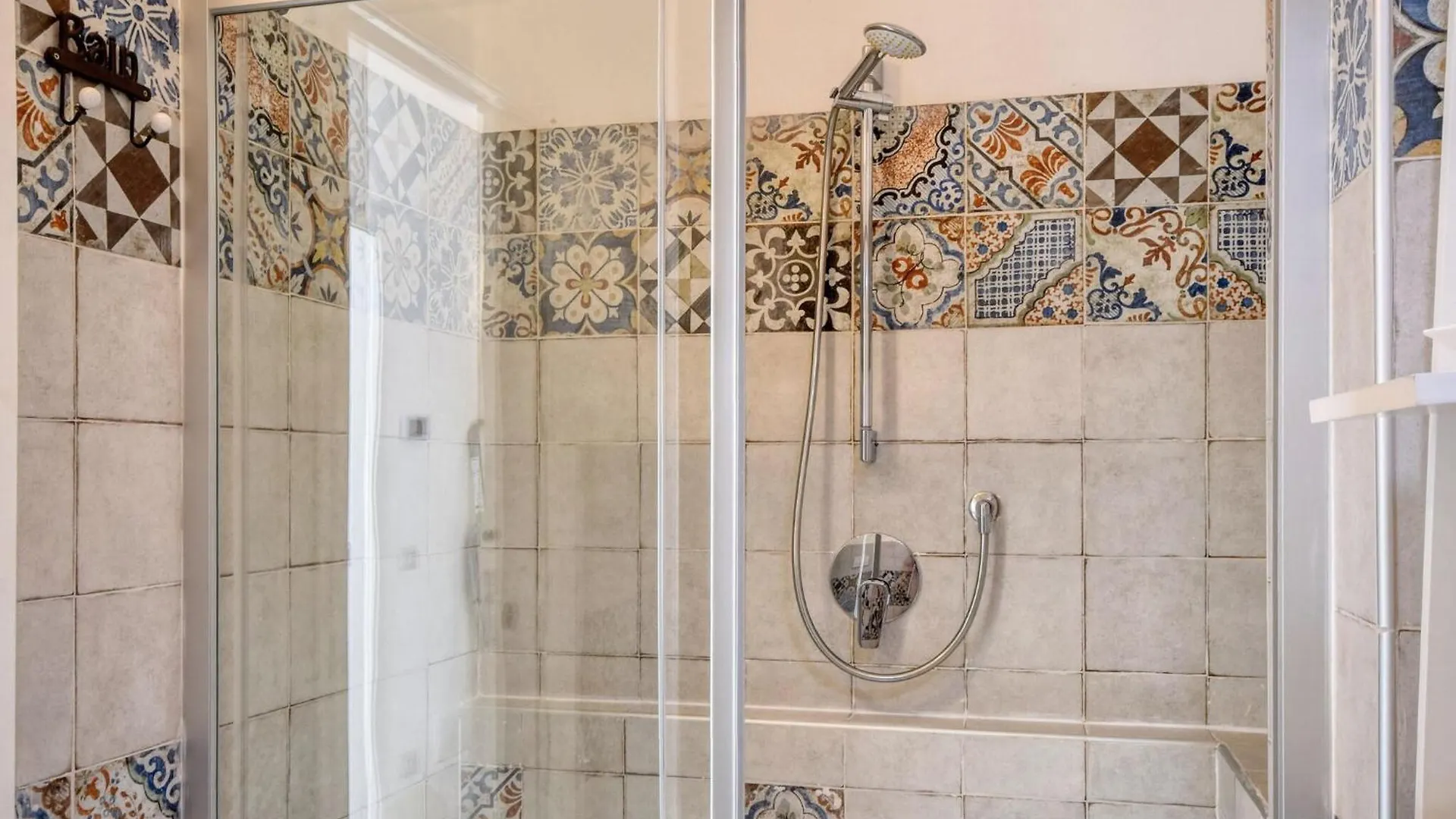 Amazing Home In Lavagna With Kitchenette 0*,